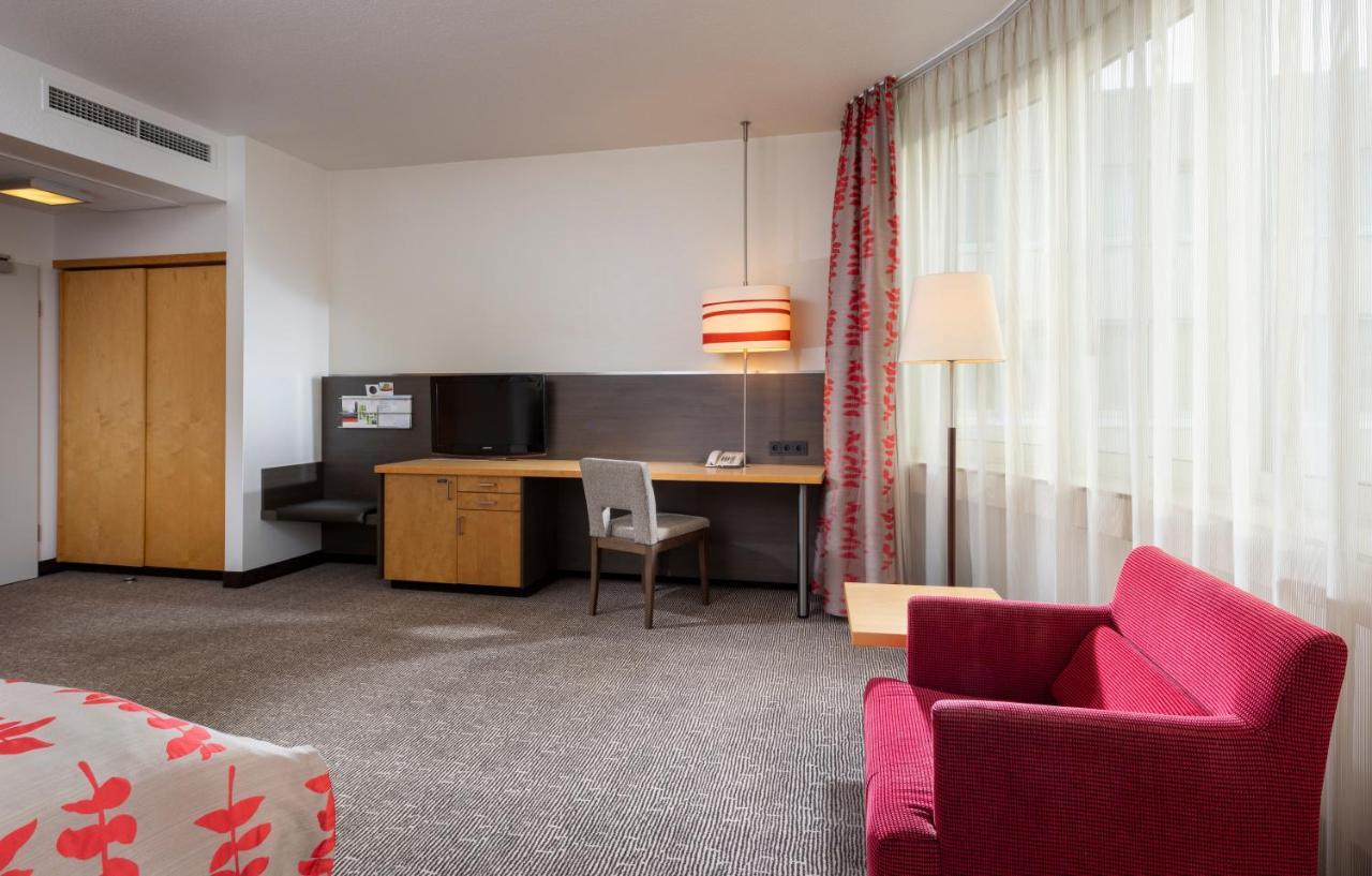 Frankfurt Airport - By Ihg 4* Neu-Isenburg