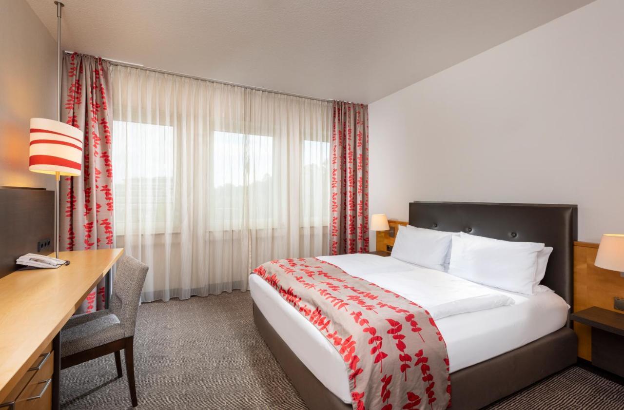 Frankfurt Airport - By Ihg 4* Ной-Изенбург