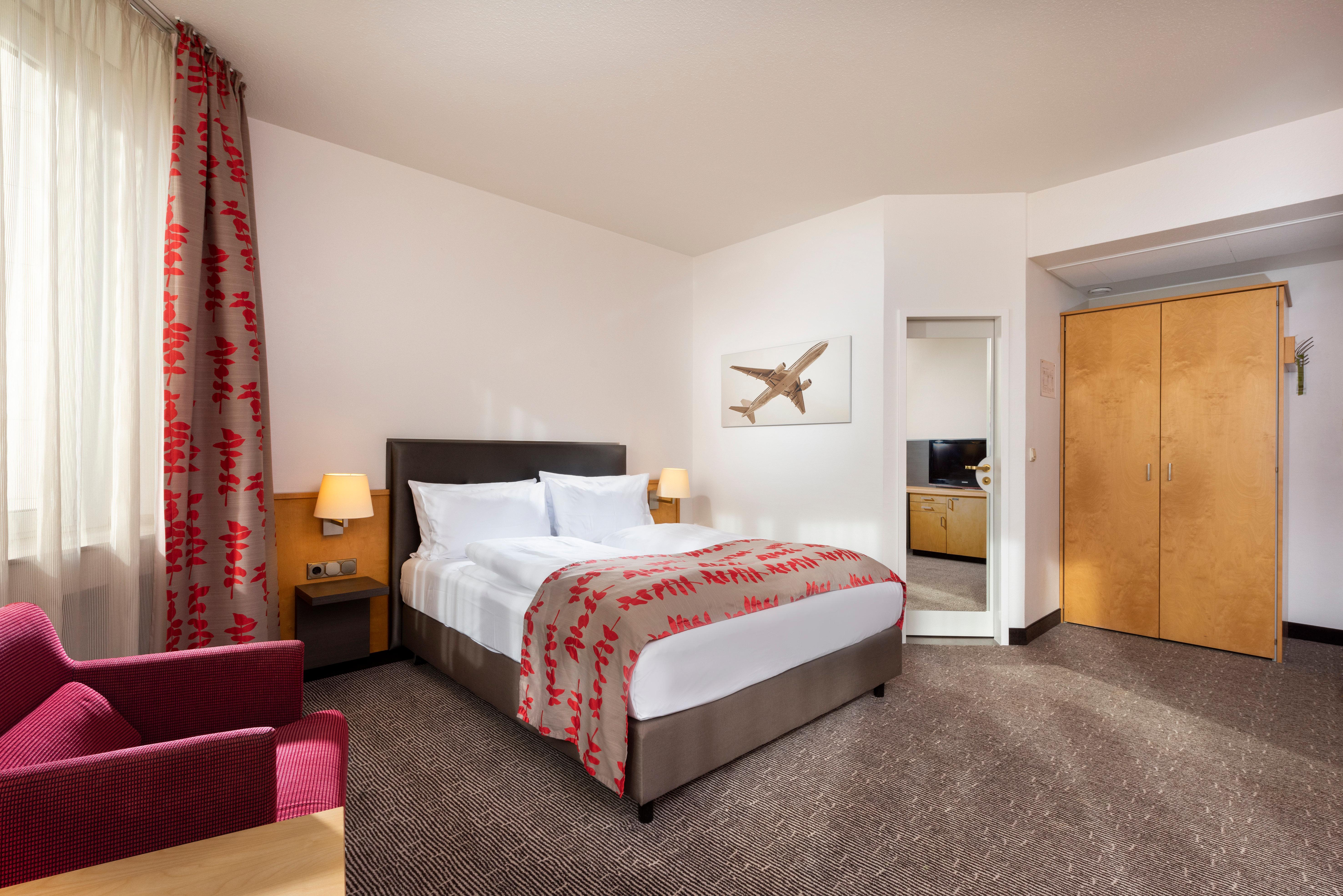 Frankfurt Airport - By Ihg 4* Ной-Изенбург